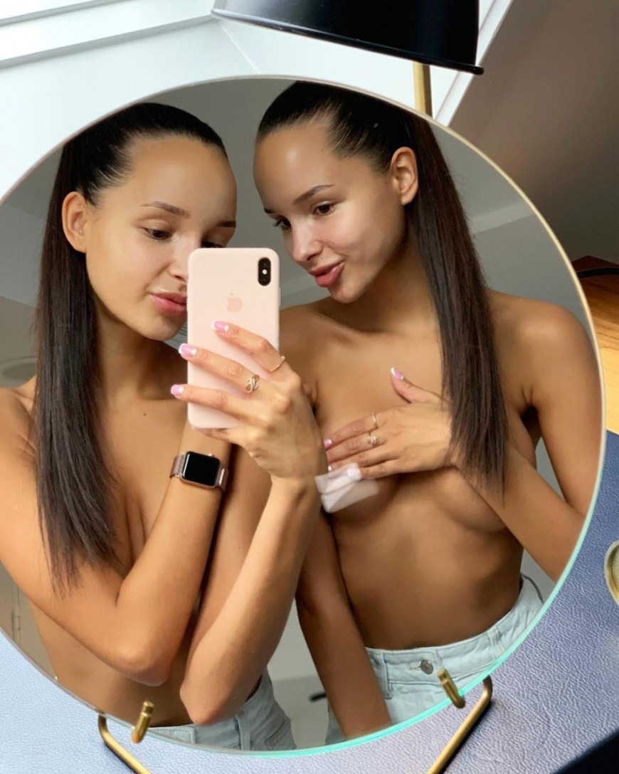 Adelalinka Twins
