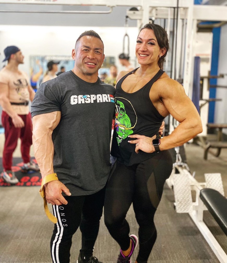 Валентина Мишина IFBB Pro